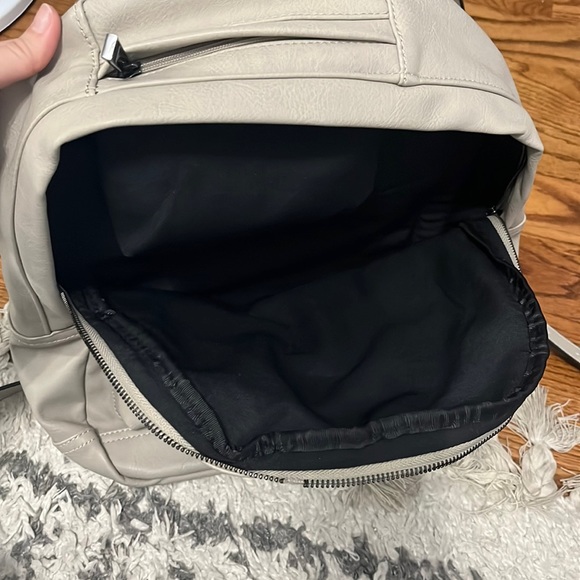 Aldo backpack - Picture 2 of 12